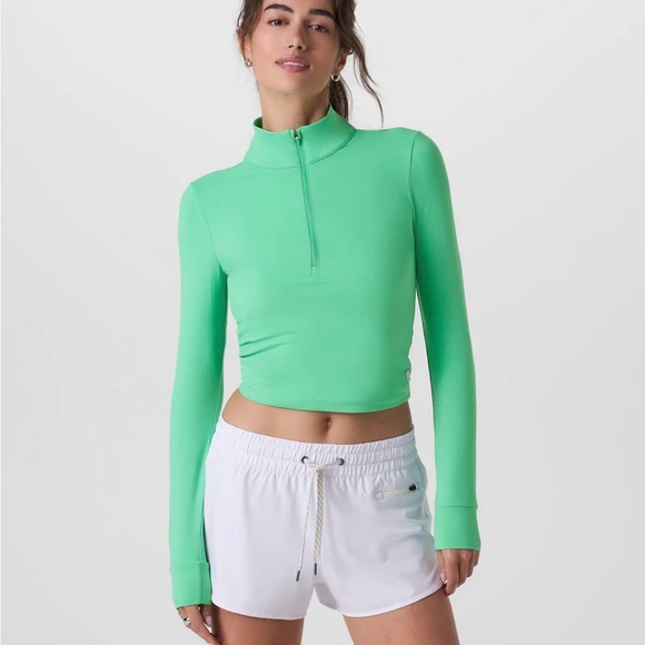 NWT Vuori Studio Half Zip Bergamot Green